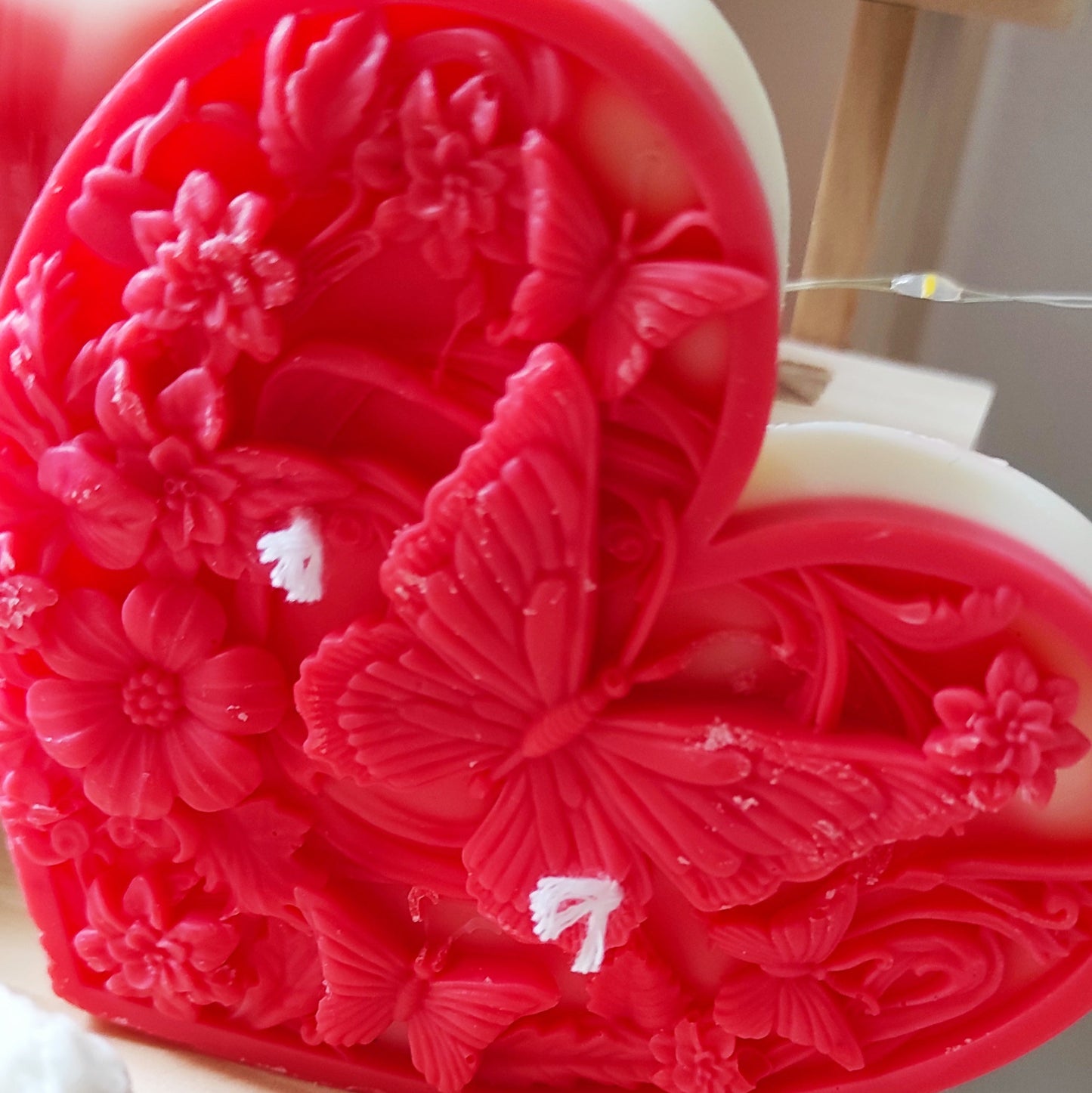 Cœur Papillon – Bougie parfumée artisanale en cire de soja