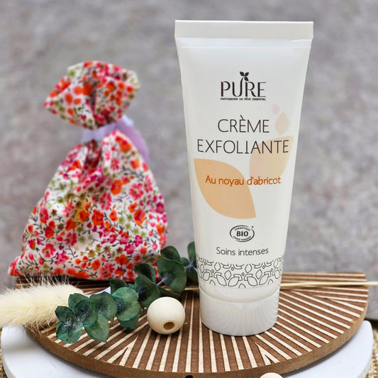 Crème exfoliante au noyau d'abricot